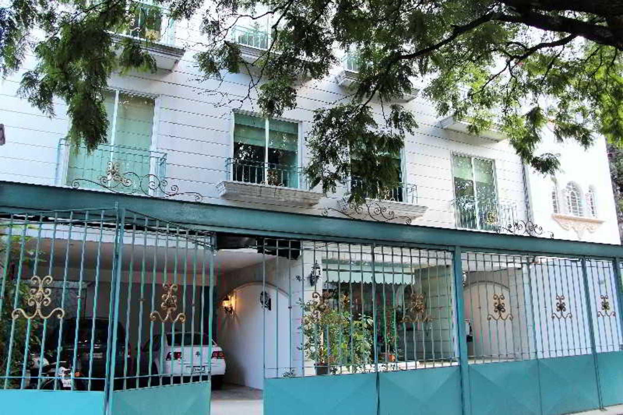Residence L' Heritage Aristoteles 225 By Bluebay — Photos 1